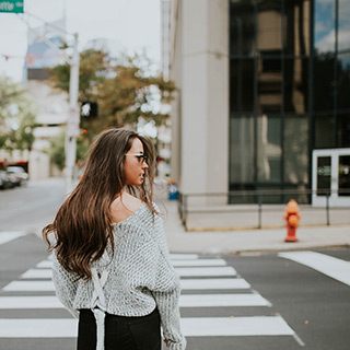 A lot more serious side impacts of Elimite like hives, problem breathing, swelling of the face or lips, inflamed tongue or closing of the neck might imply the patient has actually reacted extraordinarily to the topical treatment and needs emergency situation medical aid.